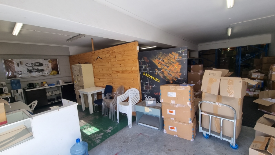 To Let commercial Property for Rent in Montague Gardens Western Cape